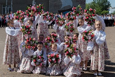 В школах Оренбуржья прозвенели Последние звонки 